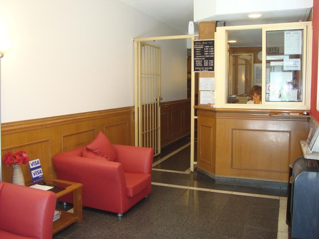 Hotel Gran Via Buenos Aires Kültér fotó